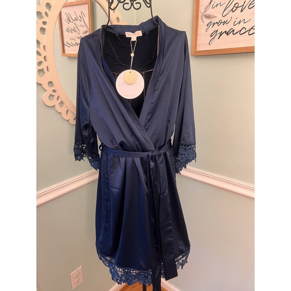 Le Rose Kimono Women's Nightwear Robes Dressing Gown Size S XS Blue NEW